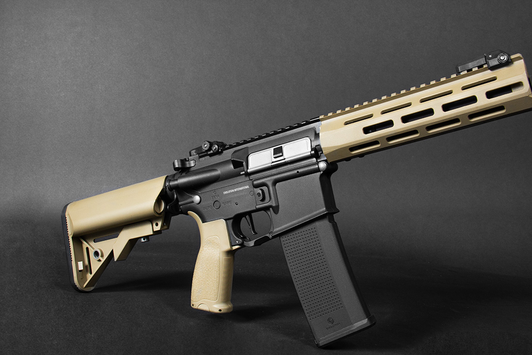 Τέταρτη Εικόνα https://vasilikos-import.gr/wp-content/uploads/2025/10/Evolution-Recon-10-Carbontech-Black-Tan_1.jpg